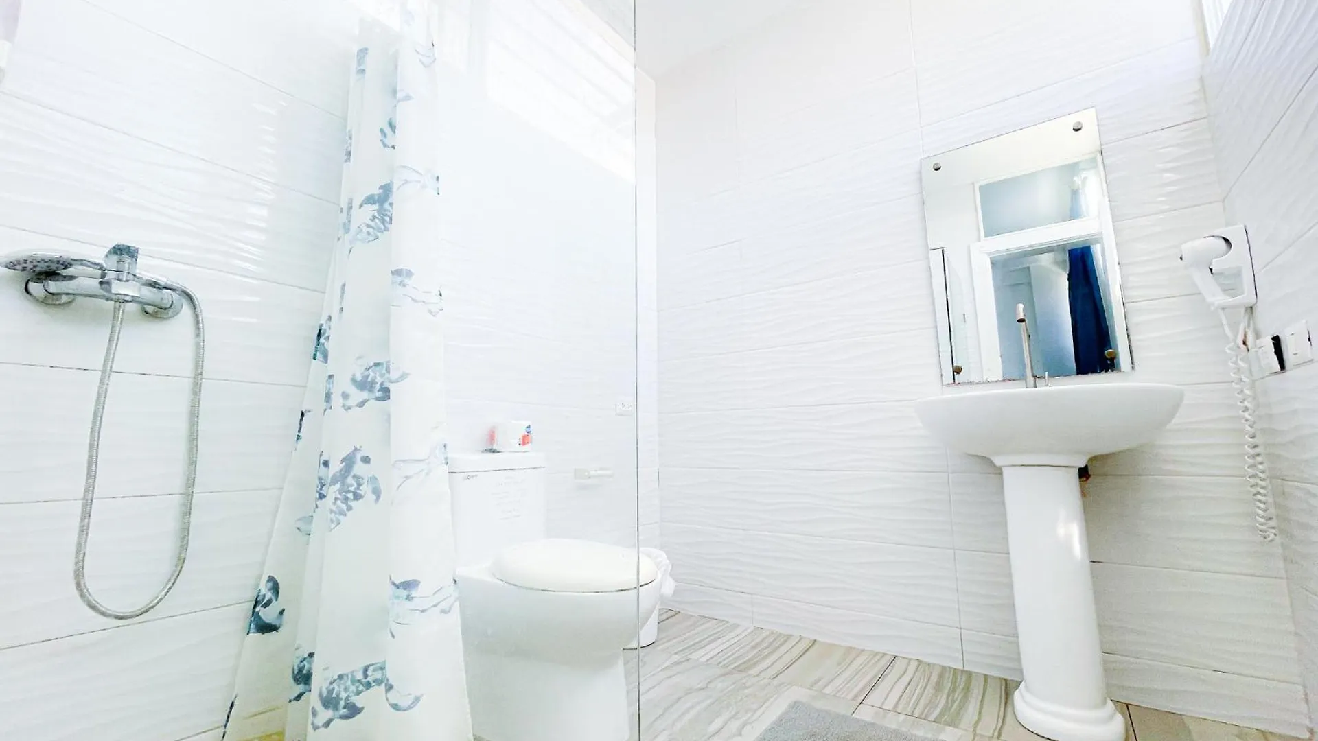 *****  Ducassi Suites Rooms Hotel Beach Playa Bavaro Wifi Parking Rooftop Pool & Spa Punta Cana Dominican Republic