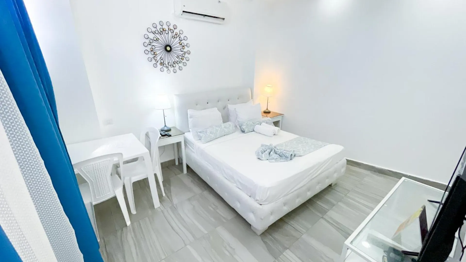 Ducassi Suites Rooms Hotel Beach Playa Bavaro Wifi Parking Rooftop Pool & Spa Punta Cana