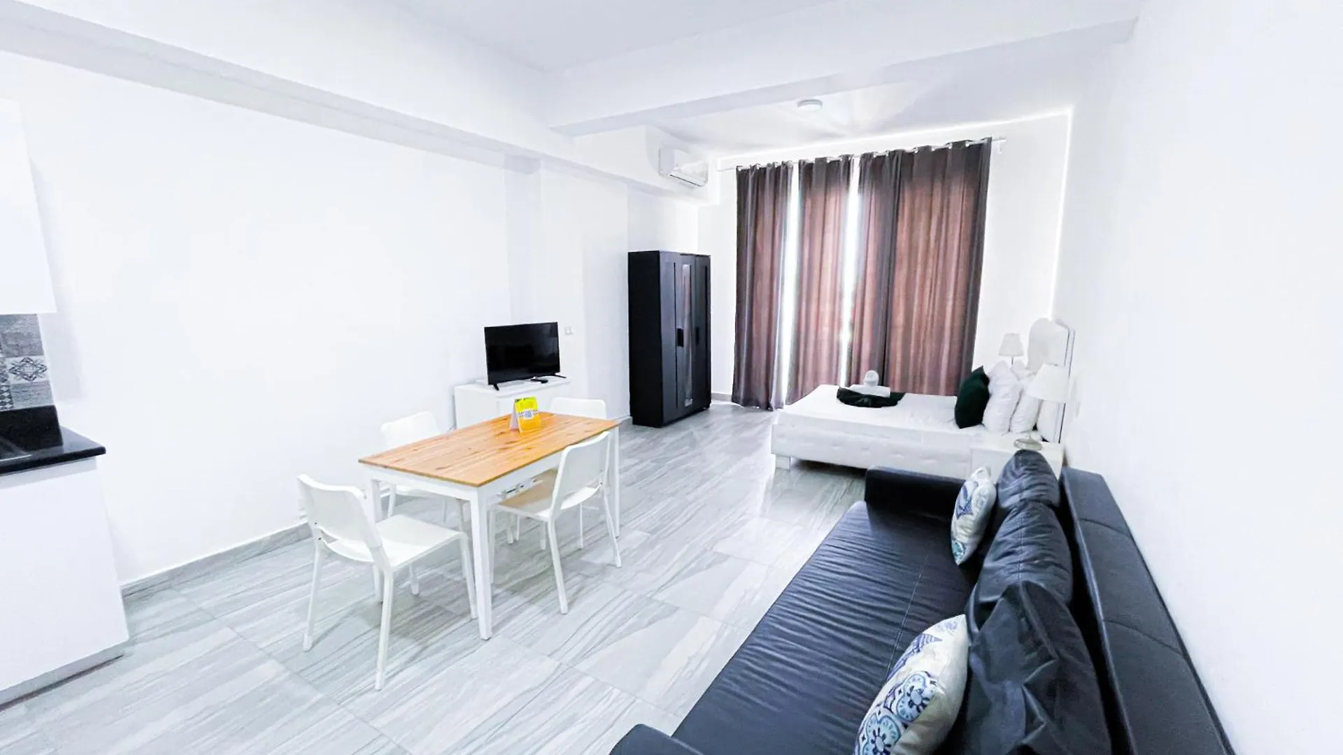 Ducassi Suites Rooms Hotel Beach Playa Bavaro Wifi Parking Rooftop Pool & Spa Punta Cana